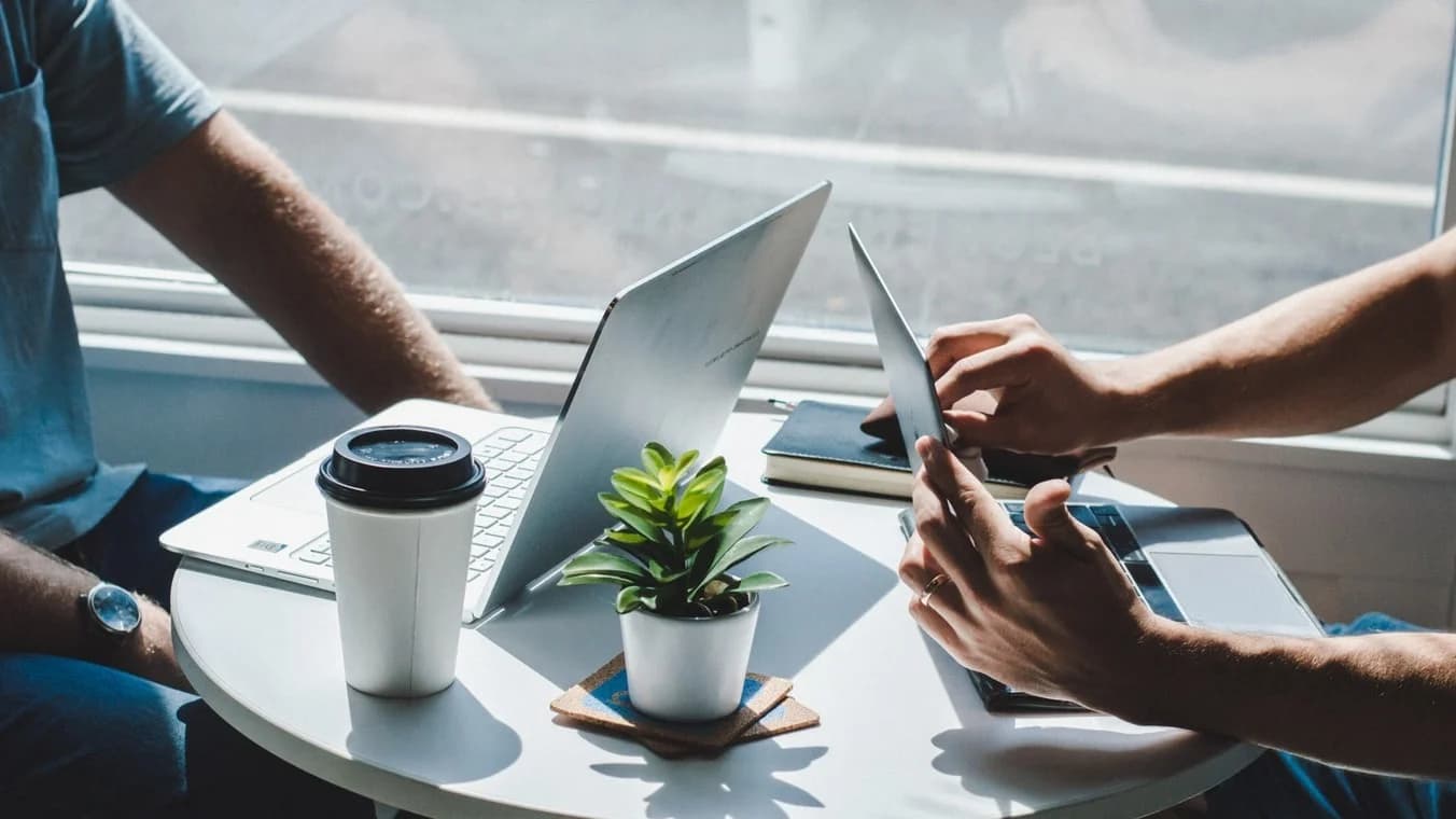 Portada de Conversación entrenadores de Scrum: La diferencia entre las certificaciones
