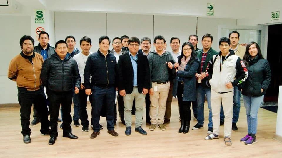 Portada de Meetup Junio 2019 : Automatizando procesos con robots de software